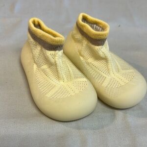 NWOT Cream and Yellow Baby Walker Shoes with Knitted Upper